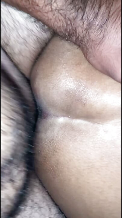 Hot Ladki ke sath kiya puri raat sex
