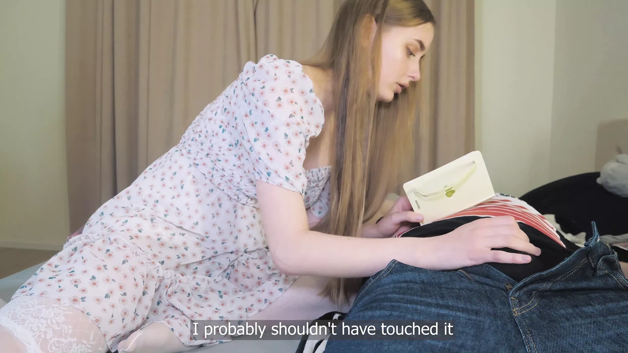 继女的深喉多次来自继父的射精