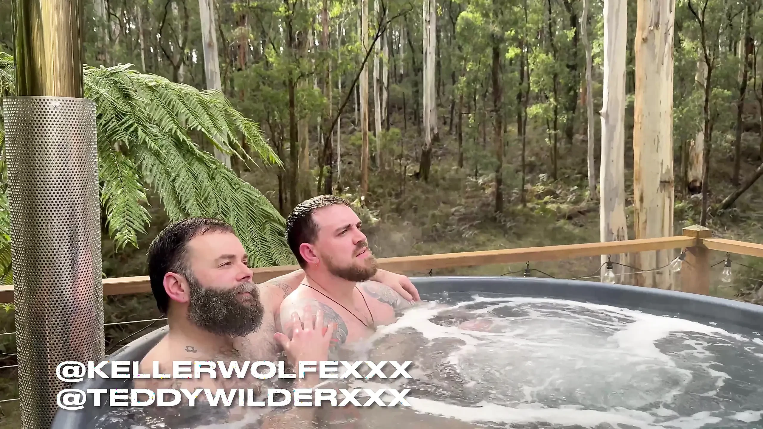 熱水浴缸浸泡和小木屋繁殖