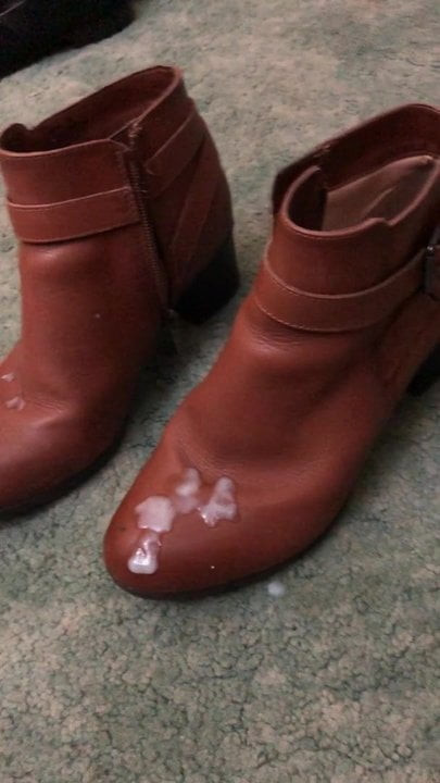 Brown Hush Puppy Boots