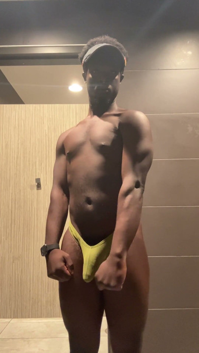 At Work In Da Public Bathroom Stripping Out My Clothes To Have Fun And Not Get Caught | Clip 1