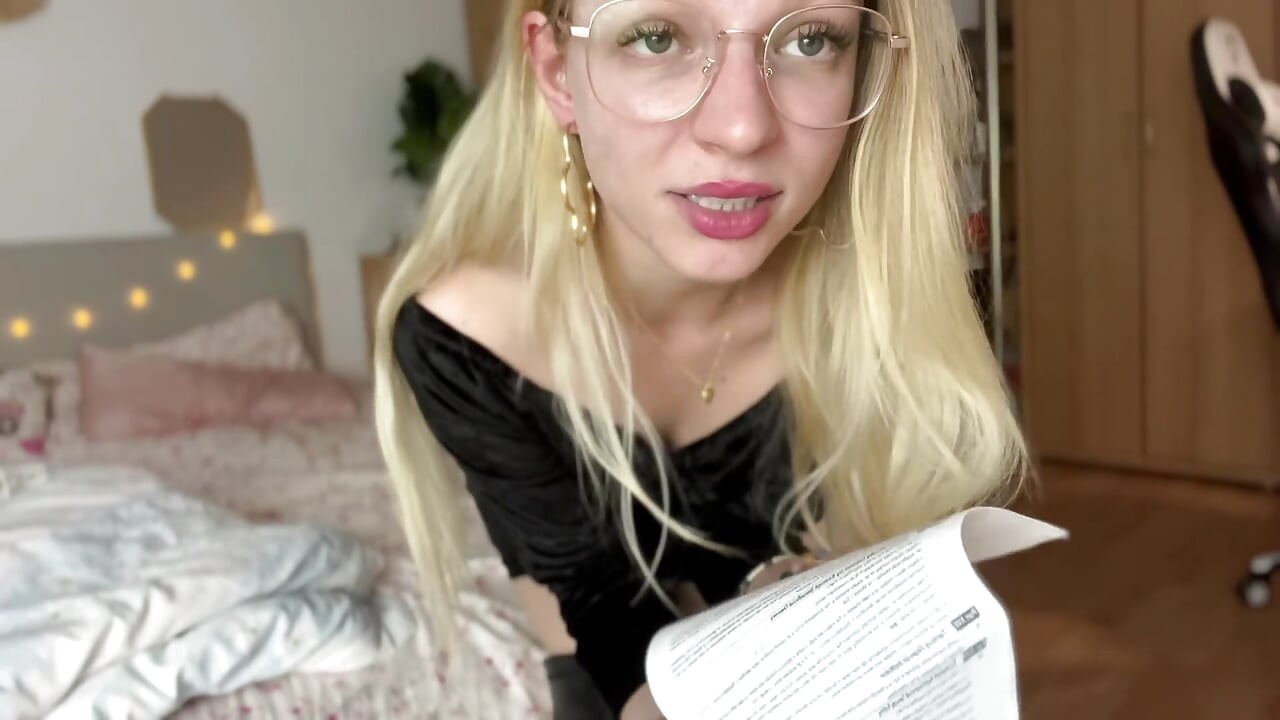 Golddigger Findom Dominatrix aapka phand leti hai. bhaavnaatmak + vittiy herpher rolaple