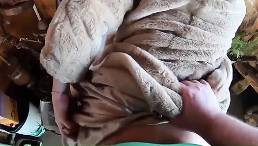 Golden Dress, Fur & Smoking Hairy Pussy, Deep Blowjob & Hard Doggy on a Freezer