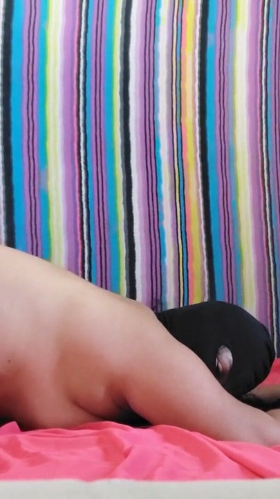 My very horny wife in black lingerie gives me anal sex in a homemade video. | Clip 1