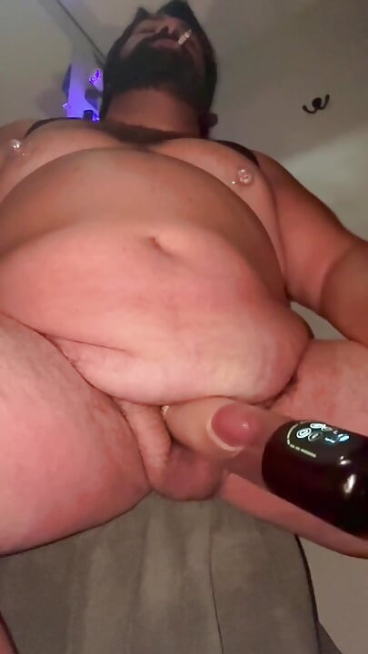Fat stepdaddy Smoking & Stroking Again