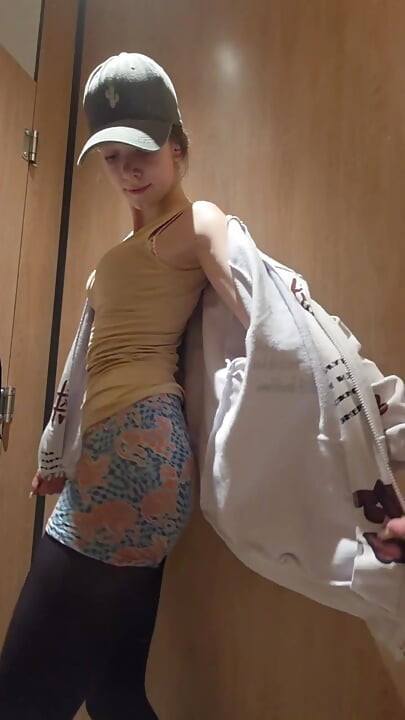 girl shows her ass in tights and panties
