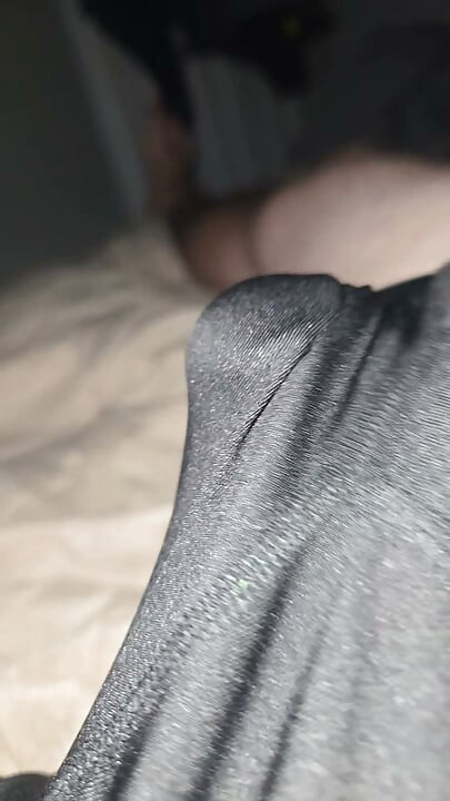 Pajeándose con la ropa interior nueva