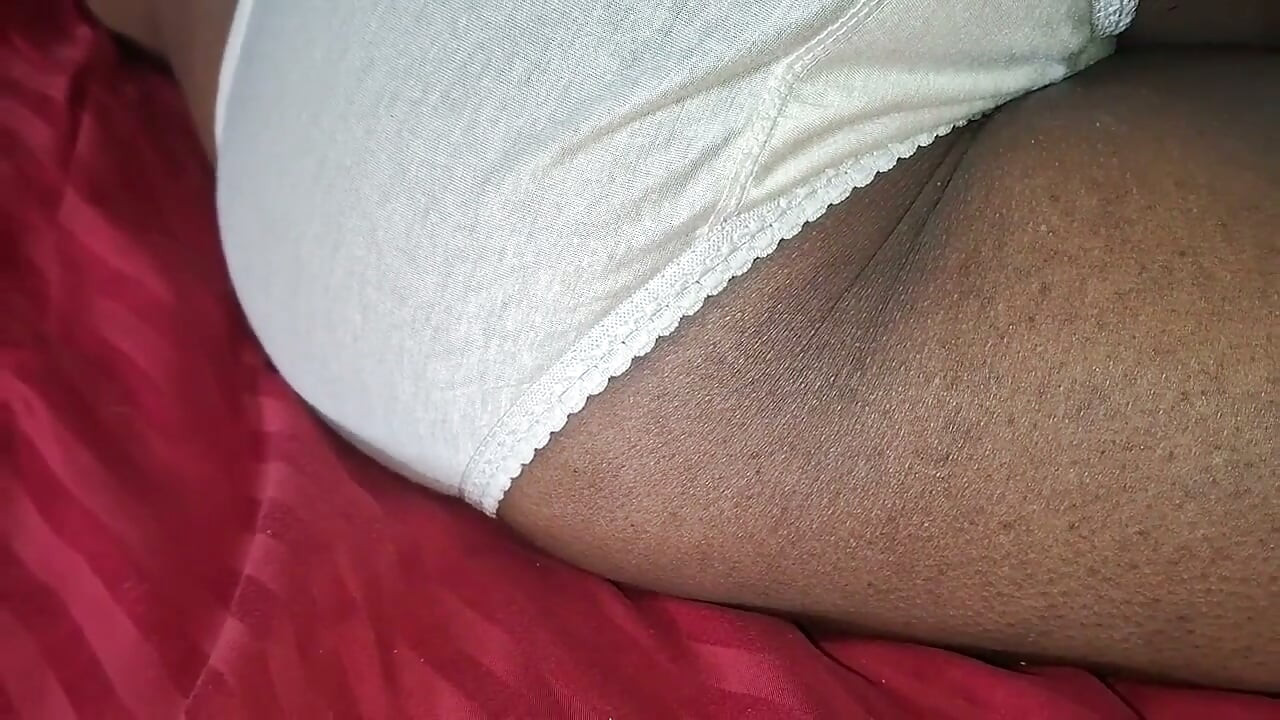 Azjatycka milf stadnina duże cycki Sweet Sinner