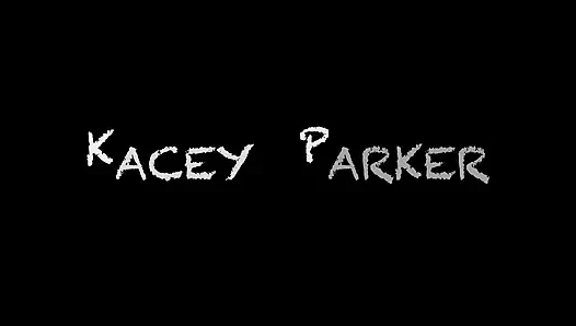 Толстушку-блондинку Kacey Parker приветствуют в порно