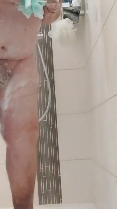 Before showering I had to piss and then dry my body