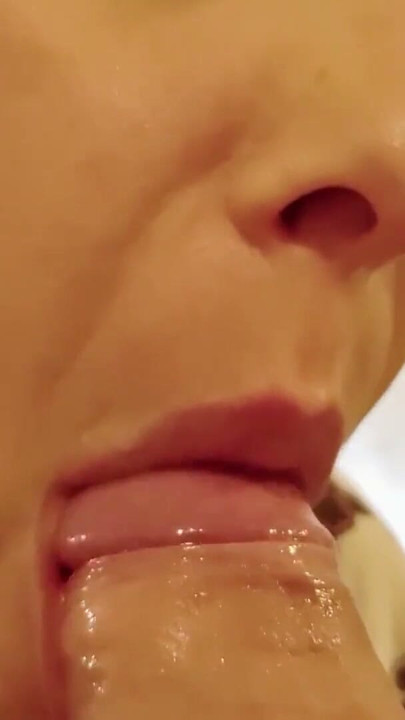 Epic Close Cum Swallow – Real Amateur Girl | Clip 1