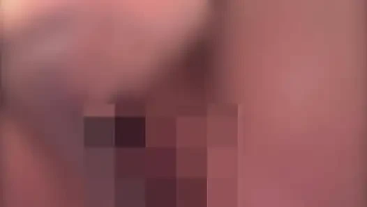 Толстушка сквиртует до оргазма для неудачников бета-версии