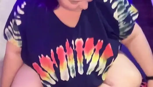BBW Does Peek a Boo Yoga