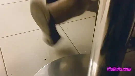 Nyllady Dangling in a Pizzeria