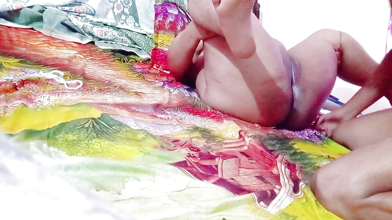 Bangladeshi village Sali & Dulavai Hot Romance Midnight.