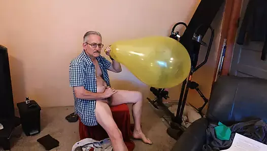 98) More Slow Q24 Balloon Inflation and Jerk Off Fun