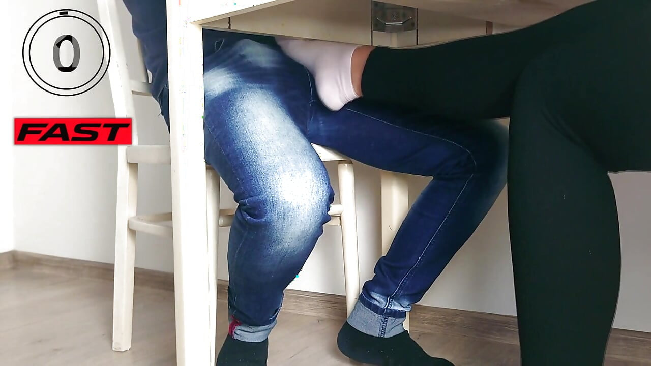Versuchen Sie, Footjob-herausforderung 2 Nicht Zu Kommen - Strumpfhosen, Sockenjob & Barfuß Zusammenstellung