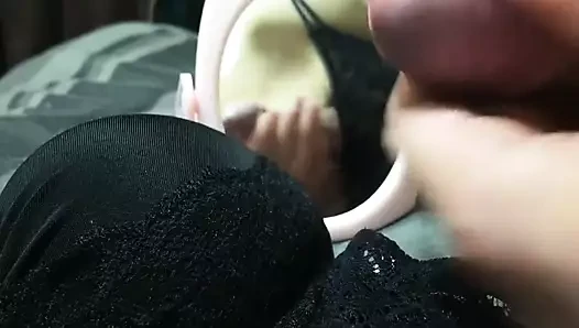 Sütyen boşalması