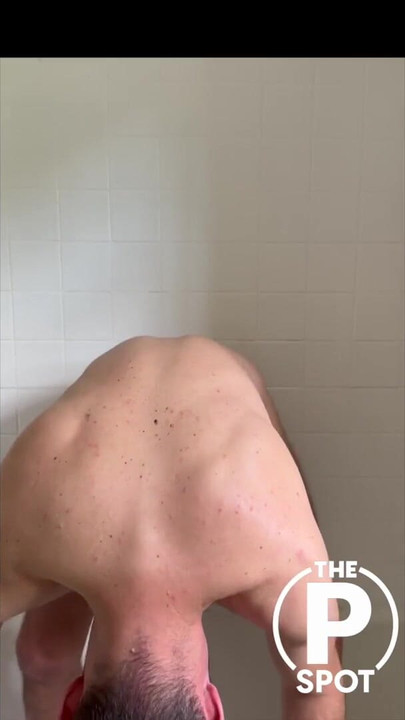 用粉色假阳具达到前列腺高潮 | 短片 1