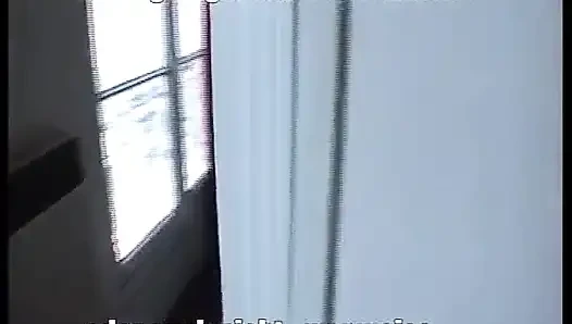 Она дикая немецкая шлюшка, которой трахнули в обе ее дырки