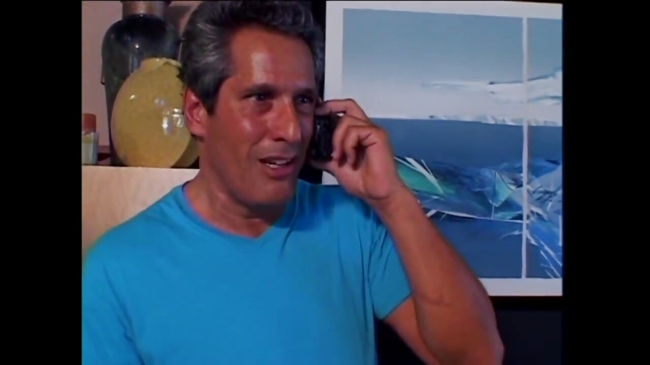 미시 남자에게 따먹히는 섹시한 겸둥이 십대