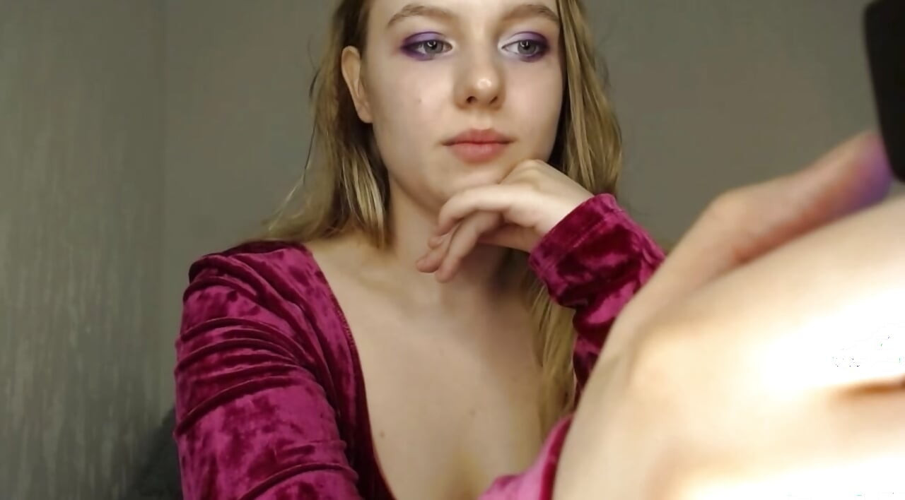 Bbw jucielussie in stockings sexy fingering pussy