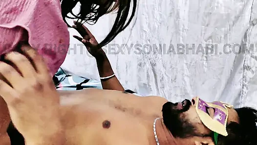 Sonia lagi asik seks anal romantis sama teman laki-lakinya bagian 1