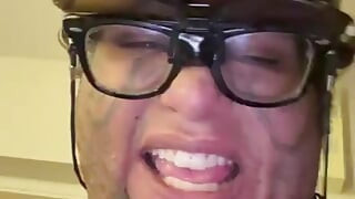 Squirting on a mirror