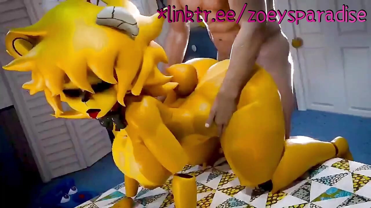 Golden Frenni enters your room to drain you dry