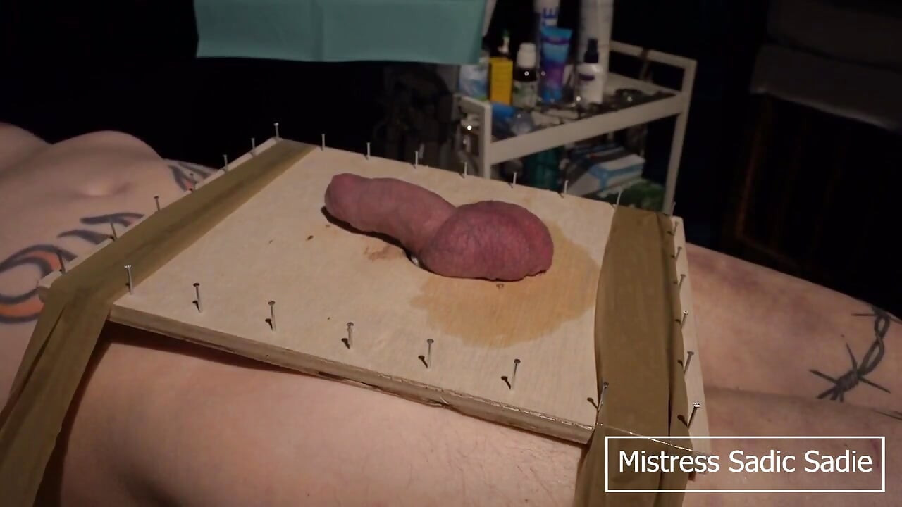 CBT هاردکور با قلاب ماهی و سوزن قسمت اول