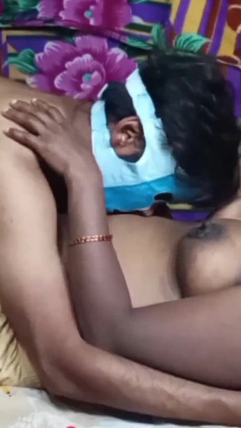 Detik yang tidak dapat dilupakan dari "Bhabhi Daver Fecking on Badroom (shona awak)"
