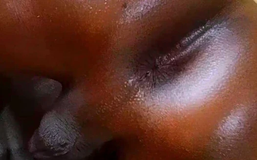 Enorme kont voor diepe penetratie en streel me voor een enorme lading sperma