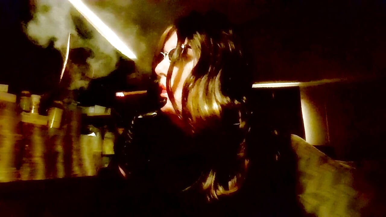 SITTING AT MY COMPUTER DESK AND SMOKING MORE120 LONG CIGARETTES