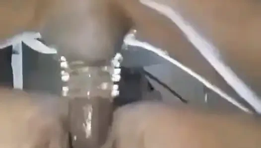 Suara memek basah enak banget didengar di mana keduanya sange