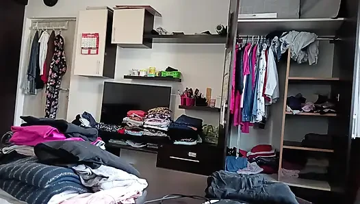 Amateur Wife Has Fun Trying on Clothes and Cutting Them.