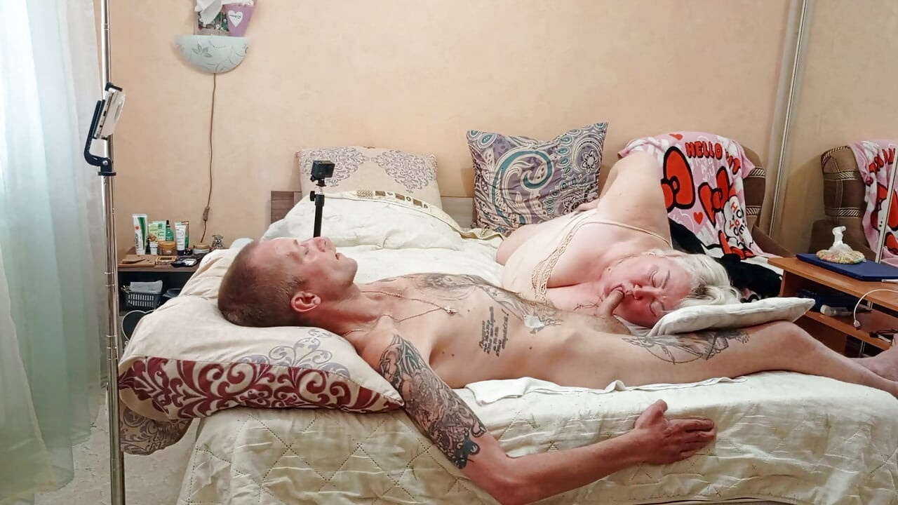 Stepmom Sucks My Dick Until I Cum in Her Mouth