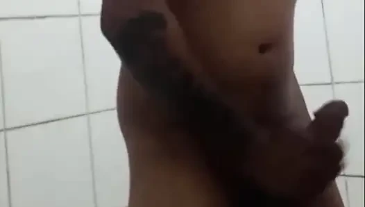 Miss Girl Show Her Face to the Camera