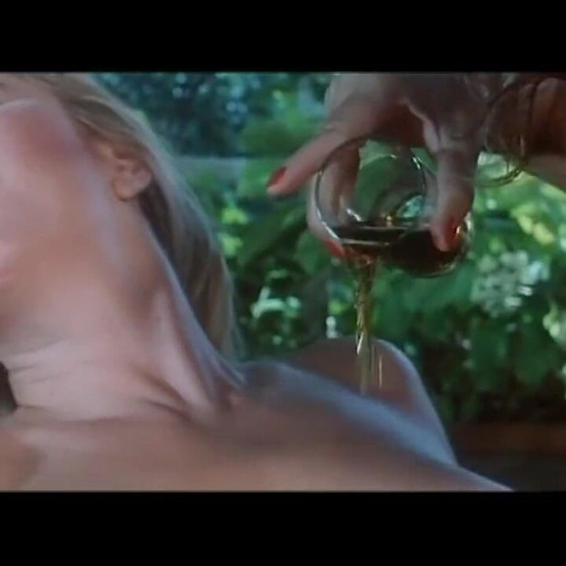 털 수유하는 거유녀 빈티지 이중 삽입