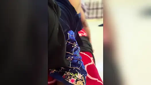 Египетская большая задница, красивая горячая сводная сестра открывает ее огромную попку, только затем ее сводный брат входит в ее комнату и трахает ее большую задницу