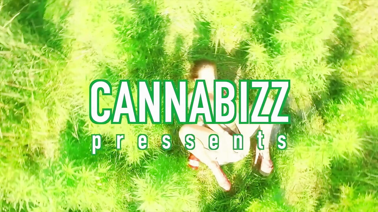 球非常深的门大黑屌敲打!