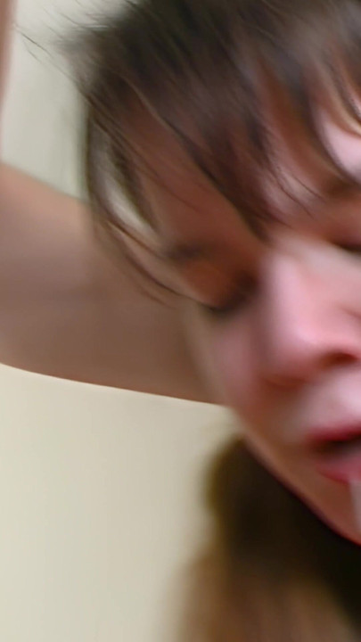 Elizabeth first deep throat facial face piss