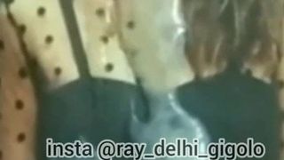 Masturbação gay indiano e gozada enorme