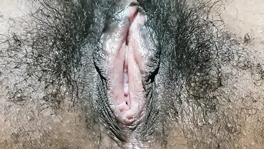 Hot Hairy MILF Pussy Close Up With Seductive Amateur Energy