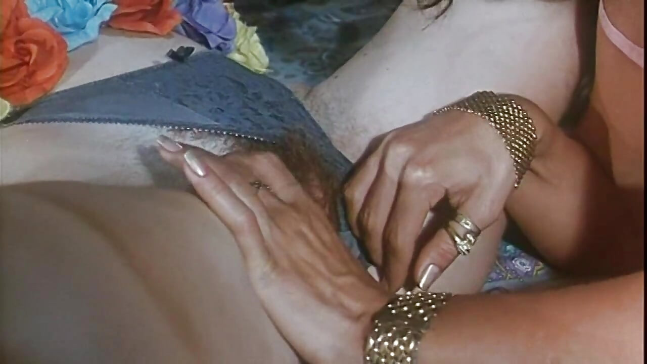 Two vintage sluts lick each other