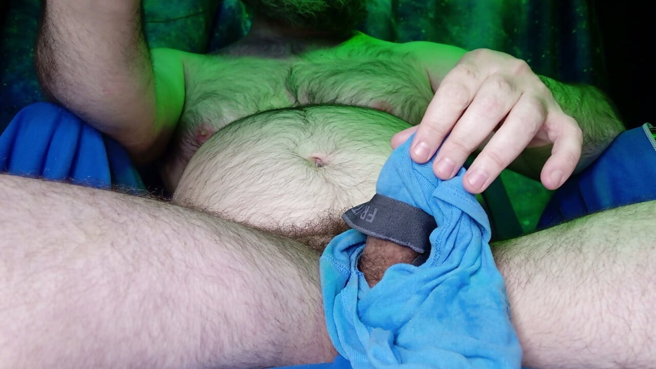 先走り汁で汚れたザーメンラグ