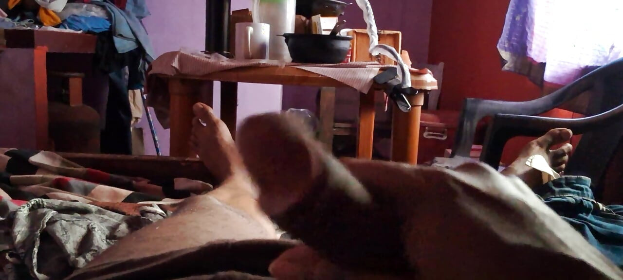 solo dick stroking session in bedDaddy dick amateur masturbation hanDaddy dick amateur masturbation hand job teen ass