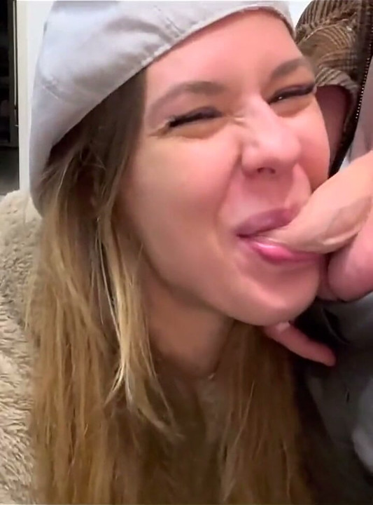 I Like to Suck and Jump on a Dick Like in This Video - Give Me All Your Cum