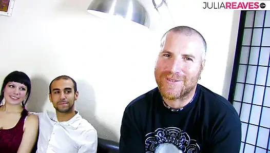 Cewek cantik tersedak kontol besar lalu disetubuhi sampai mulutnya dicrot