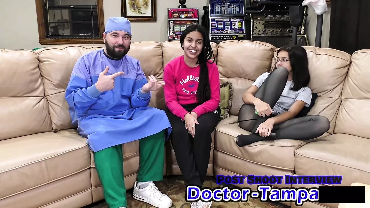 Dr Tampa - Constipated Alix Avery Gets First Ever Enema