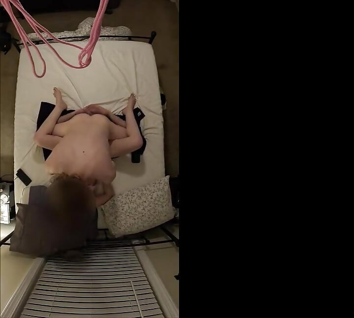 Liten creampie (takkamera)